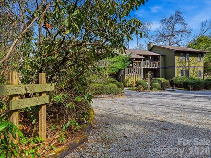 23 Gold Finch Court sold condo in Sherwood Forest, Brevard, NC