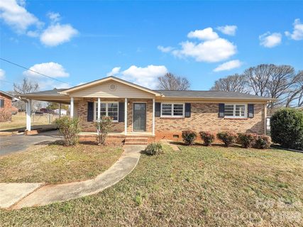 138 Victoria Drive sold home in Iredell Heights, Statesville, NC