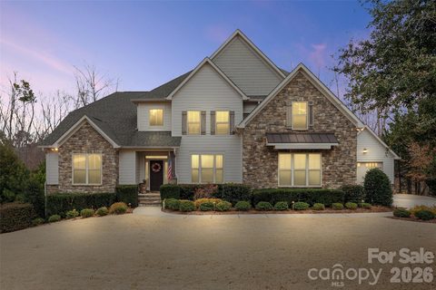 741 Fawns Glen Place sold home in Heron Cove, Clover, SC