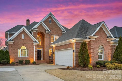 7604 Windaliere Drive sold home in Sterling Pointe, Cornelius, NC