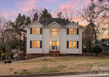 22 31st Avenue Court sold home in Meadow Creek, Hickory, NC