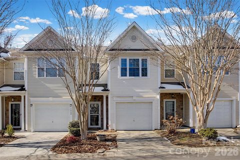 1506 Royal Auburn Avenue