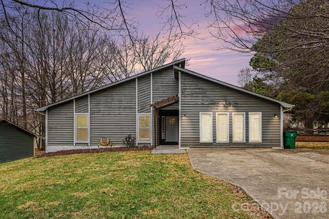 6022 Hanna Court sold home in Cedar Cove, Charlotte, NC