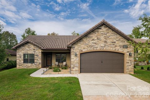 5 Pacifico Drive pending home in Bonito Ocaso In Crowell Farms, Asheville, NC