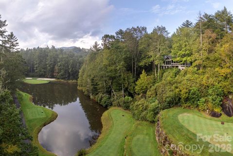 940 Winding Creek Road active home in Burlingame, Sapphire, NC