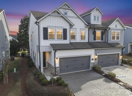 11101 Cobb Creek Court sold home in Southridge, Charlotte, NC