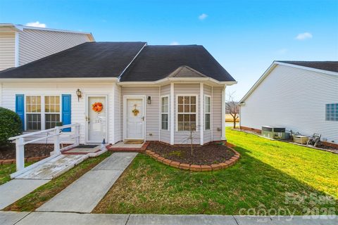 229 Linkside Court sold townhome in Cameron Village Townhouses, Lenoir, NC