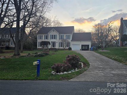 8917 Dartmoor Place sold home in Glencroft, Mint Hill, NC