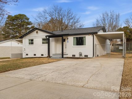9243 Edgevale Drive sold home in Beatties Ford, Charlotte, NC