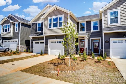 6041 Mallow Crossing Lane