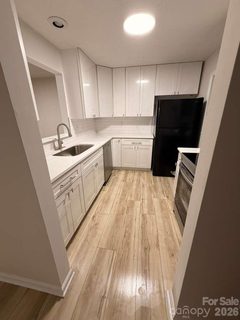 9037 J M Keynes Drive active condo in Lakeshore Village, Charlotte, NC