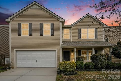 1061 Regal Manor Lane sold home in Regal Manor, Fort Mill, SC