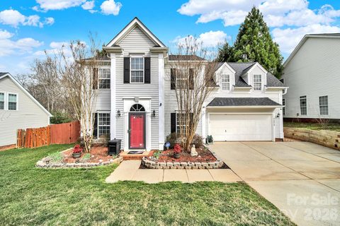 14018 Hatton Cross Drive sold home in Wiltshire Manor, Charlotte, NC