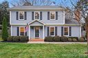 7729 Surreywood Place sold home in Charlotte, SC