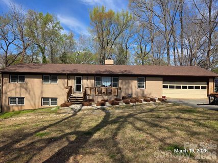 604 Sunnybrook Drive pending home in Hillsdale, Monroe, NC