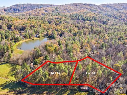 Homes in Flat Rock Lakes, Hendersonville