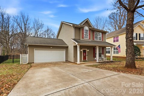223 Howe Street sold home in Adams Bluff, Belmont, NC