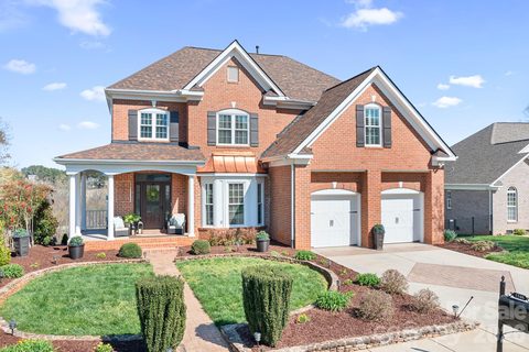 1546 Valhalla Drive sold home in Verdict Ridge, Denver, NC