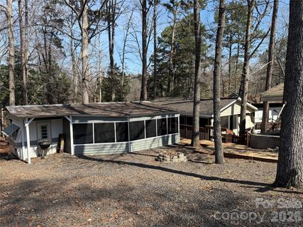 339 341 Lake Tillery Trail active home in Twin Harbor, Mount Gilead, NC