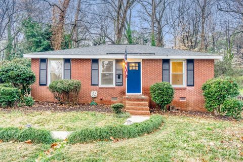 3728 Seaforth Drive
