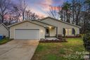 9357 Aylesbury Lane sold home in Mint Hill, SC
