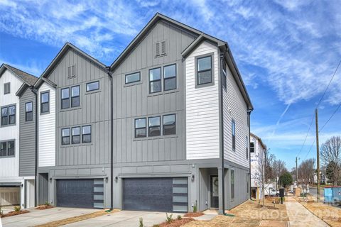 7920 Sansom Circle sold home in The Towns At W Rocky River, Charlotte, NC