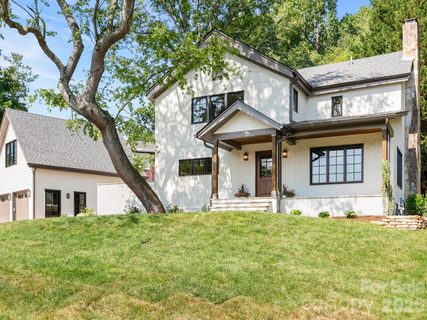 18 Normandy Road pending home in Kenilworth, Asheville, NC