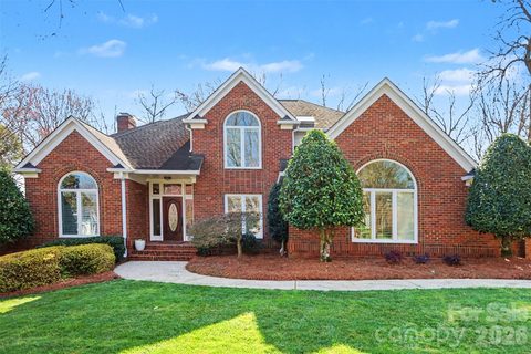 7724 Red Oak Lane