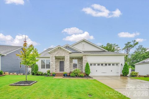 172 Caversham Drive sold home in Heritage At Neel Ranch, Mooresville, NC