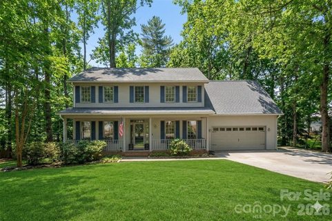 242 Windsor Forest Circle sold home in Windsor Forest, Fletcher, NC
