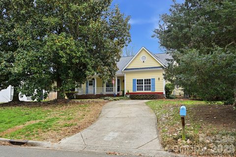 Homes in Olde Whitehall, Charlotte