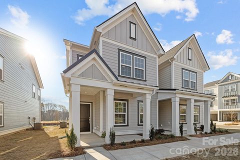Homes in Sycamore Trail, Matthews