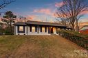 7301 Marlbrook Drive sold home in Charlotte, SC