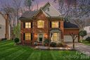 17211 Glassfield Drive sold home in Huntersville, SC
