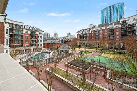 Homes in Fifth And Poplar, Charlotte