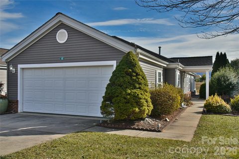 4 Heather Way sold home in Brigadoon, Candler, NC