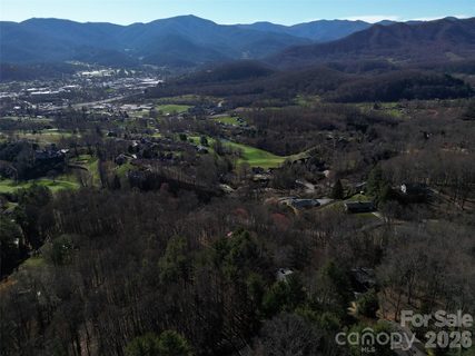 1165 Scenic Circle active home in Little Mountain, Waynesville, NC
