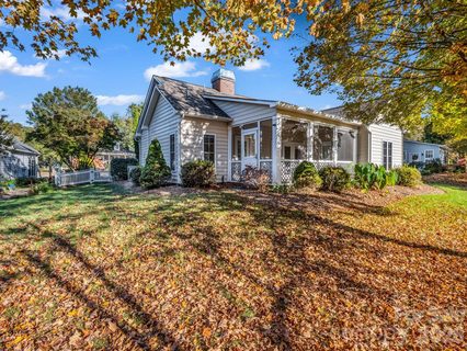 276 Cambridge Drive pending home in Deerlake Village, Brevard, NC