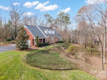 4125 Hideaway Court
