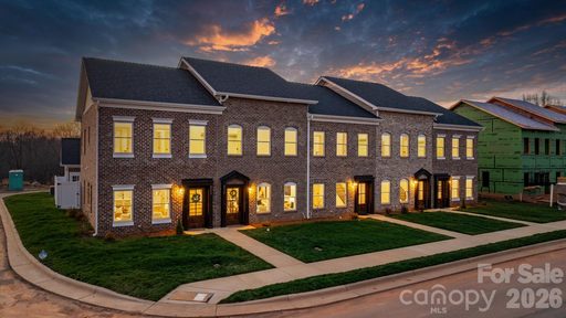 2119 24th Street Lane sold home in Hawks Ridge, Hickory, NC