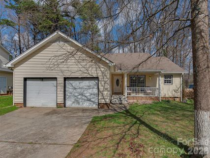 8540 Stoneface Road pending home in Forest Pawtuckett, Charlotte, NC