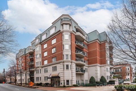 415 N Church Street pending home in Jefferson Square, Charlotte, NC