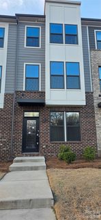 960 Broad River Lane
