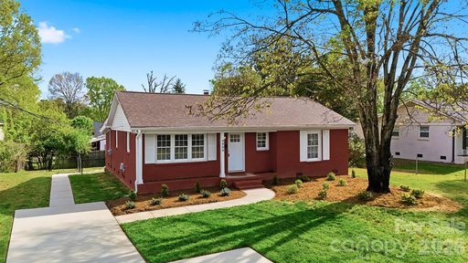 4809 Brooktree Drive sold home in Westchester, Charlotte, NC