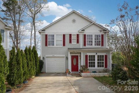 2443 Mint Thistle Court sold home in Meadow Hill, Charlotte, NC