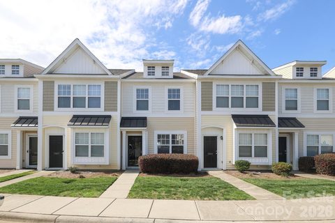 13627 Calloway Glen Drive sold home in Calloway Glen, Charlotte, NC
