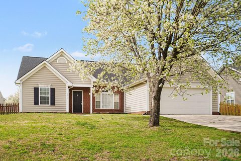 9411 Misty Arbor Way sold home in Eastfield, Charlotte, NC