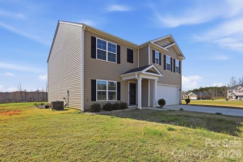 221 Culloden Drive sold home in Highland Place, Mocksville, NC