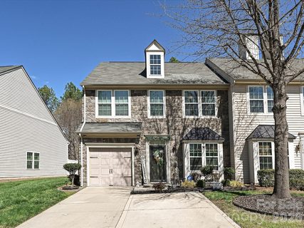 9740 Springholm Drive active home in Berewick, Charlotte, NC