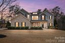 237 S San Agustin Drive sold home in Mooresville, SC